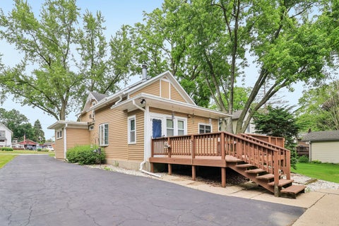 Tiny photo for 11806 Maple Avenue, Hebron, IL 60034 (MLS # 12671781)
