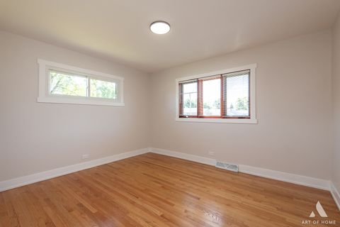 Tiny photo for 6710 W 115th Street, Worth, IL 60482 (MLS # 12489200)