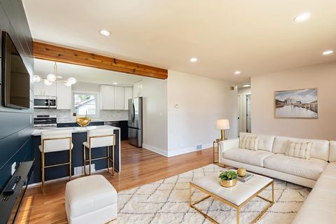 Tiny photo for 6710 W 115th Street, Worth, IL 60482 (MLS # 12489200)