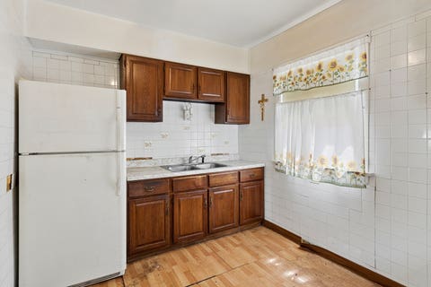 Tiny photo for 7220 N Hamilton Avenue, Chicago, IL 60645 (MLS # 12639072)