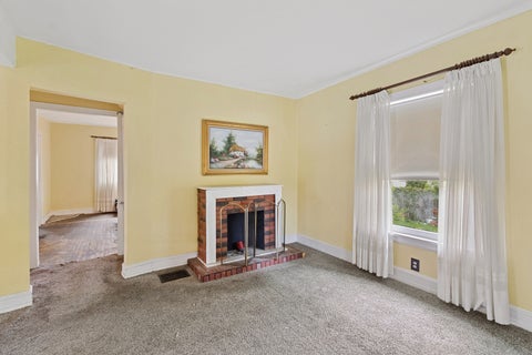 Tiny photo for 7220 N Hamilton Avenue, Chicago, IL 60645 (MLS # 12639072)