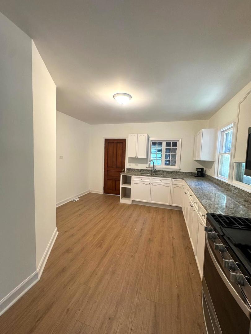 14040 Lincoln Avenue