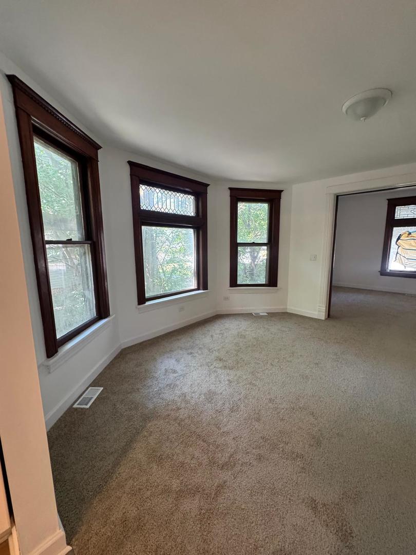 14040 Lincoln Avenue