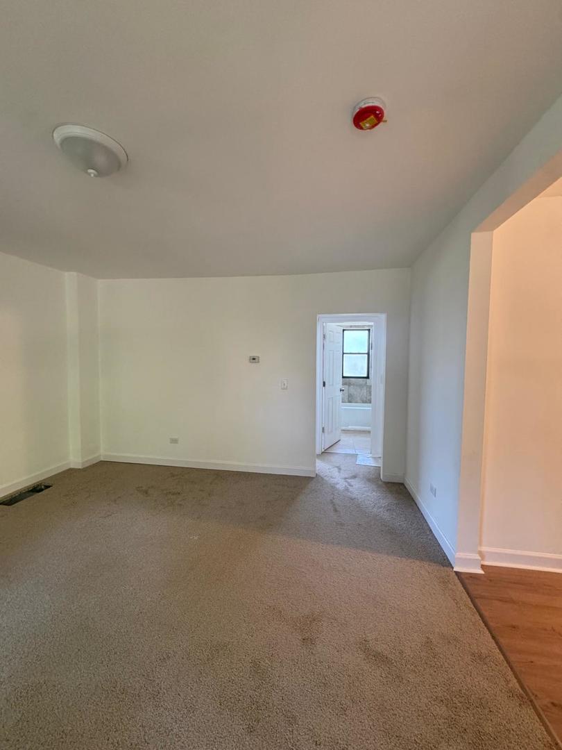 14040 Lincoln Avenue