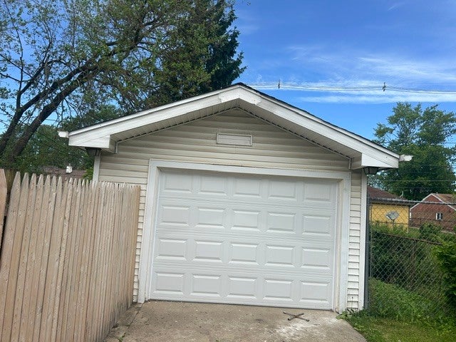 15524 Gouwens Lane