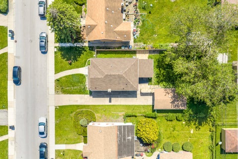 Tiny photo for 15524 Gouwens Lane, South Holland, IL 60473 (MLS # 12658425)
