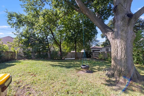 Tiny photo for 2422 Ridge Avenue, Rockford, IL 61103 (MLS # 12756739)