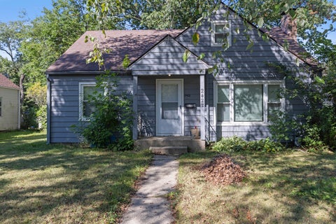 Tiny photo for 2422 Ridge Avenue, Rockford, IL 61103 (MLS # 12756739)