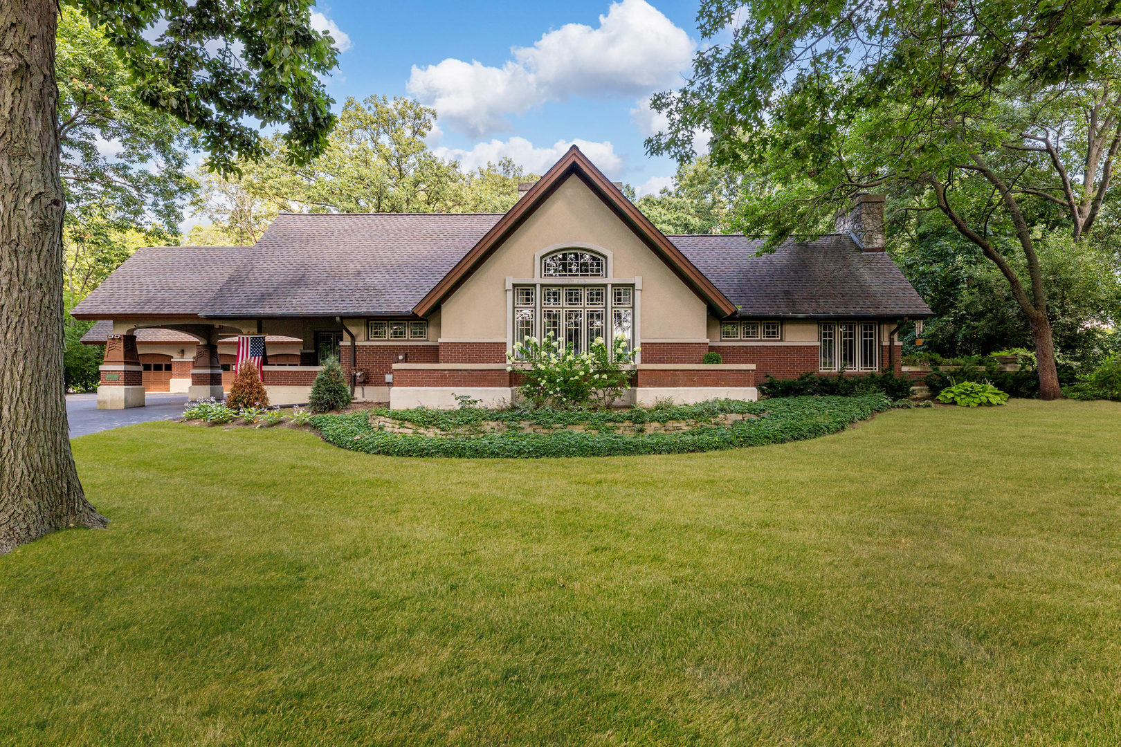 53 BROOKSIDE Drive