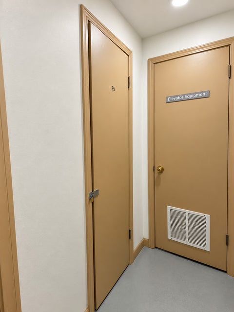 Tiny photo for 201 THAMES Parkway #3H, Park Ridge, IL 60068 (MLS # 12745510)