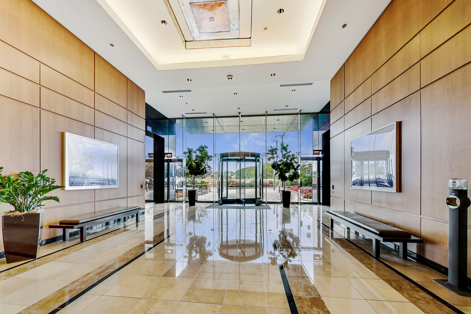 600 N Lake Shore Drive 3011