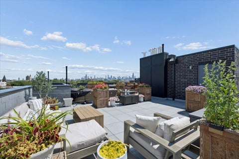 Tiny photo for 1523 N Western Avenue #4A, Chicago, IL 60622 (MLS # 12743176)