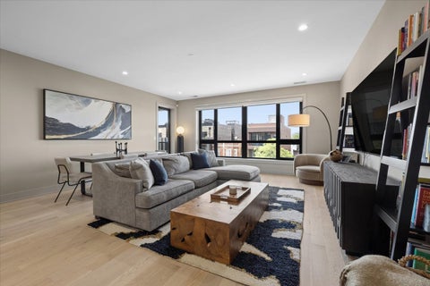 Tiny photo for 1523 N Western Avenue #4A, Chicago, IL 60622 (MLS # 12743176)
