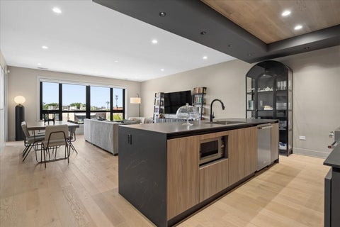 Tiny photo for 1523 N Western Avenue #4A, Chicago, IL 60622 (MLS # 12743176)