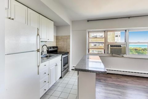 Tiny photo for 4950 N Marine Drive #1402, Chicago, IL 60640 (MLS # 12507504)