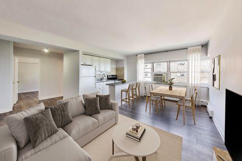 Tiny photo for 4950 N Marine Drive #1402, Chicago, IL 60640 (MLS # 12507504)