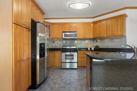 Tiny photo for 948 67th Street, Darien, IL 60561 (MLS # 12700173)