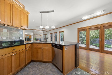 Tiny photo for 948 67th Street, Darien, IL 60561 (MLS # 12700173)