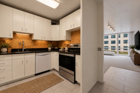 Tiny photo for 340 W Diversey Parkway #918, Chicago, IL 60657 (MLS # 12768847)