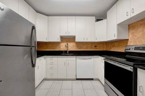 Tiny photo for 340 W Diversey Parkway #918, Chicago, IL 60657 (MLS # 12768847)
