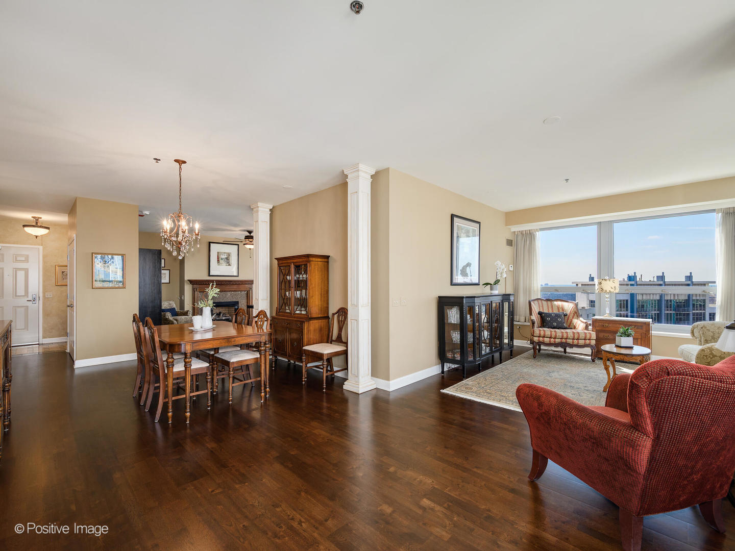 1600 S Prairie Avenue 2304