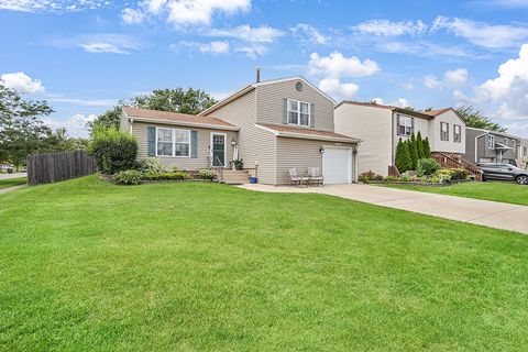 Photo of 20624 S Frankfort Square Road, Frankfort, IL 60423 (MLS # 12453941)