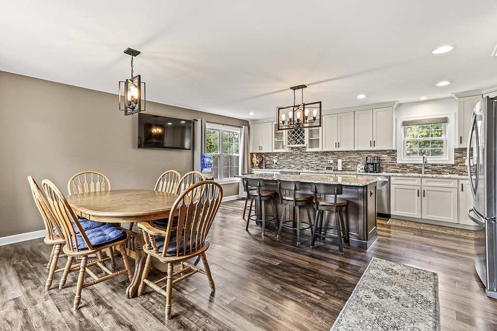 20624 S Frankfort Square Road