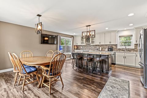 Tiny photo for 20624 S Frankfort Square Road, Frankfort, IL 60423 (MLS # 12453941)