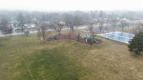 Tiny photo for 714 E Emerson Avenue, Lombard, IL 60148 (MLS # 12586118)