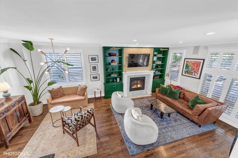 Tiny photo for 2907 N Wolcott Avenue #B, Chicago, IL 60657 (MLS # 12759637)