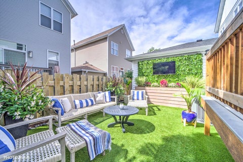 Tiny photo for 2907 N Wolcott Avenue #B, Chicago, IL 60657 (MLS # 12759637)
