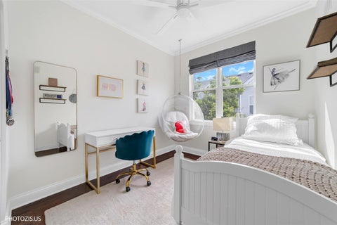 Tiny photo for 2907 N Wolcott Avenue #B, Chicago, IL 60657 (MLS # 12759637)