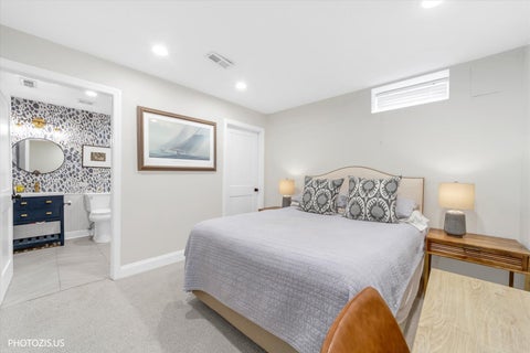 Tiny photo for 2907 N Wolcott Avenue #B, Chicago, IL 60657 (MLS # 12759637)