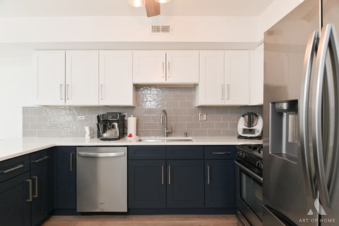Tiny photo for 902 Ashley Court, Westmont, IL 60559 (MLS # 12629366)