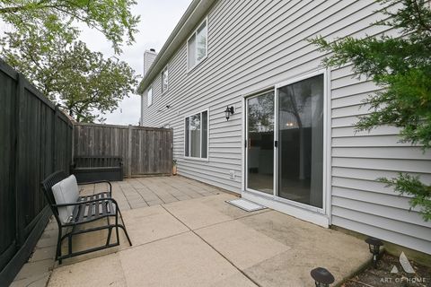Tiny photo for 902 Ashley Court, Westmont, IL 60559 (MLS # 12629366)