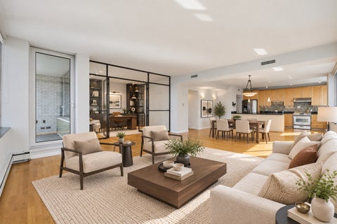 Tiny photo for 1000 N Lake Shore Plaza #24C, Chicago, IL 60611 (MLS # 12728914)