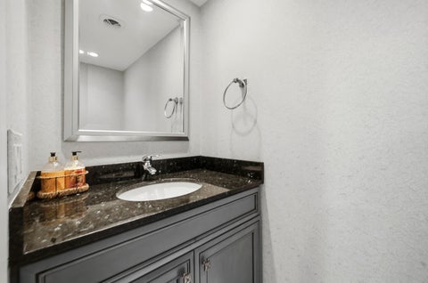 Tiny photo for 1000 N Lake Shore Plaza #24C, Chicago, IL 60611 (MLS # 12728914)