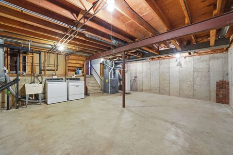 Tiny photo for 629 N Lakeview Drive, Round Lake, IL 60073 (MLS # 12645597)