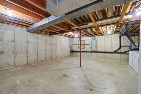 Tiny photo for 629 N Lakeview Drive, Round Lake, IL 60073 (MLS # 12645597)