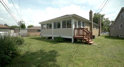 Tiny photo for 5065 Lamb Drive, Oak Lawn, IL 60453 (MLS # 12672300)
