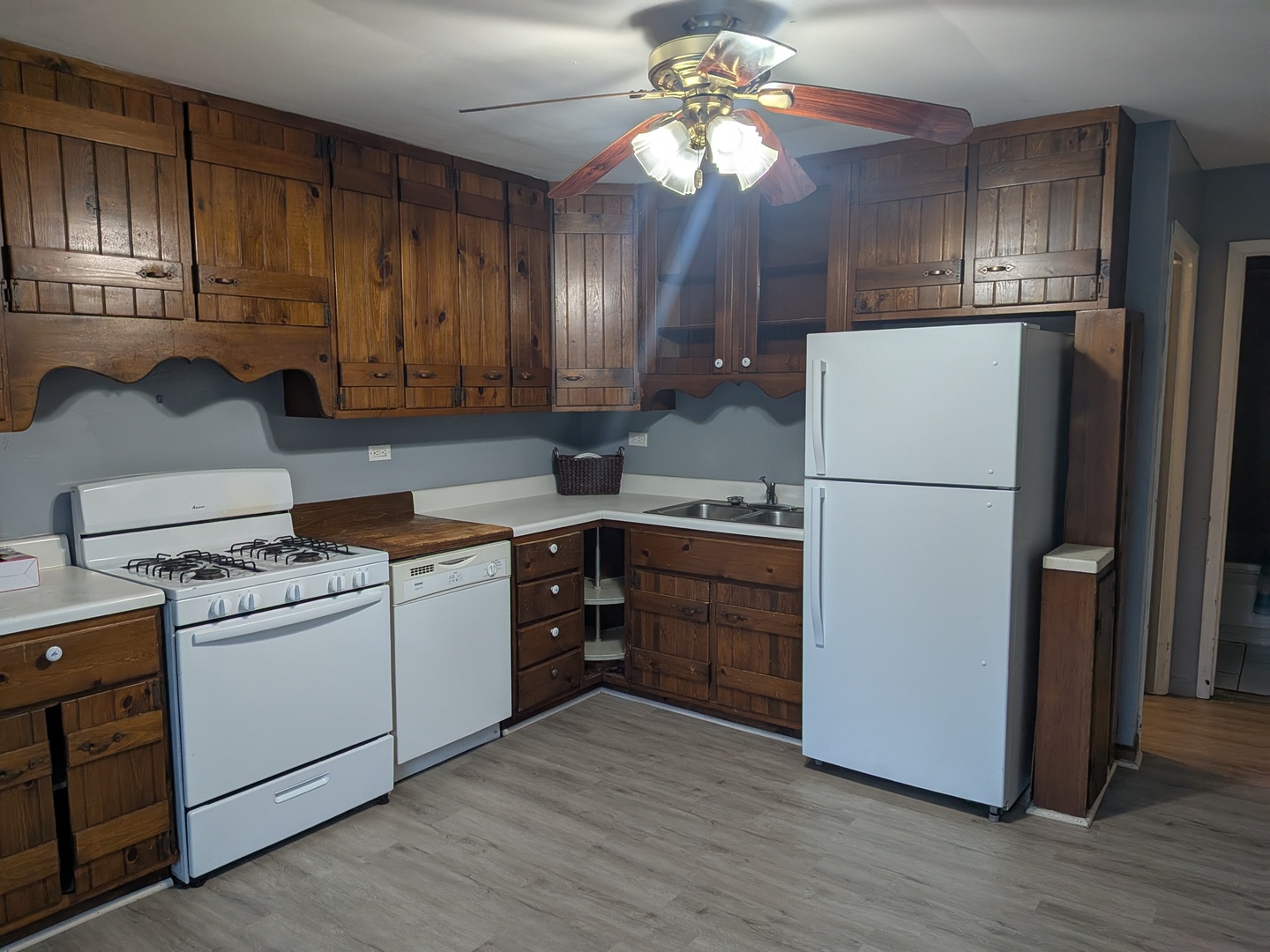 1506 BRENTWOOD Drive