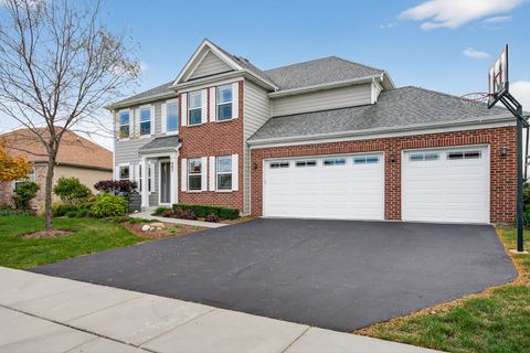 Tiny photo for 693 Slate Run, Elgin, IL 60124 (MLS # 12505578)