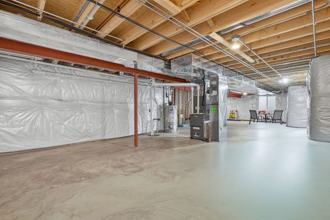 Tiny photo for 693 Slate Run, Elgin, IL 60124 (MLS # 12505578)