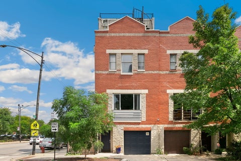Photo of 471 N Armour Street, Chicago, IL 60642 (MLS # 12750535)