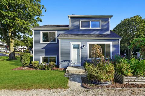 Photo of 27W120 Williams Street, Winfield, IL 60190 (MLS # 12484724)