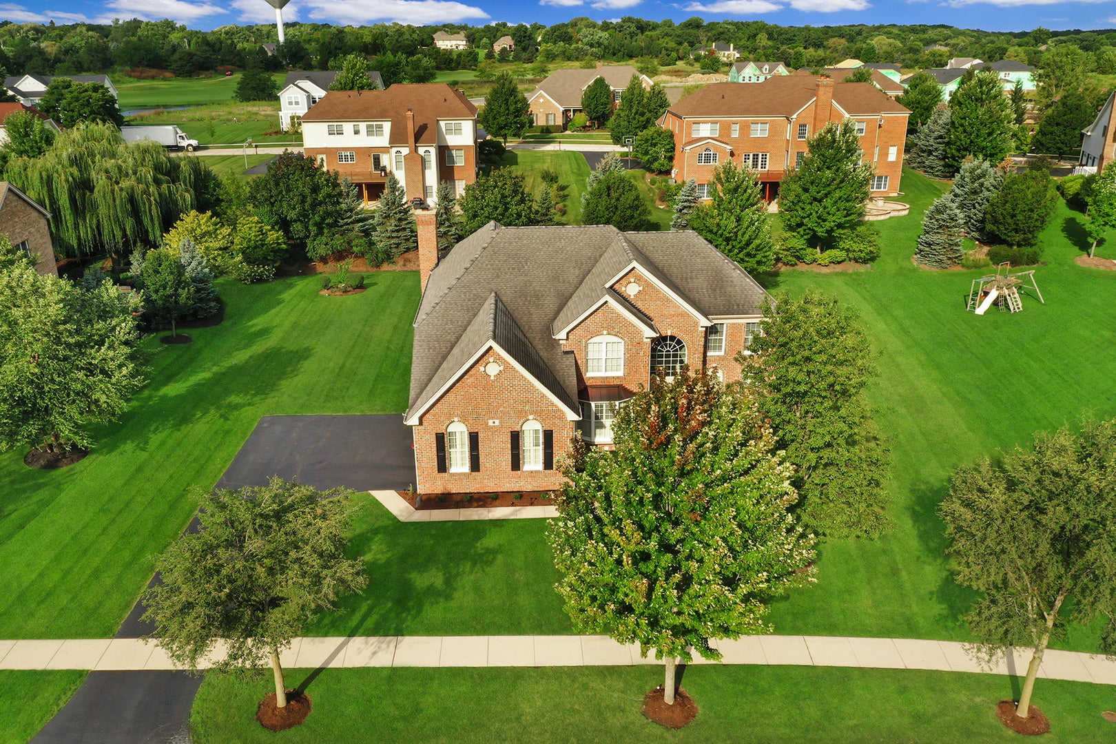 8 Prairie Landings Court