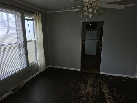 Tiny photo for 724 Park Avenue, Mt Vernon, IL 62864 (MLS # 12589938)