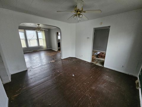 Tiny photo for 724 Park Avenue, Mt Vernon, IL 62864 (MLS # 12589938)