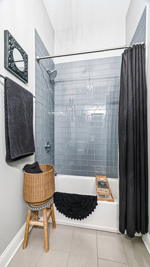 Tiny photo for 4147 S Wallace Street, Chicago, IL 60609 (MLS # 12664566)