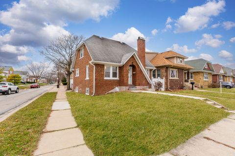 A home in Maywood